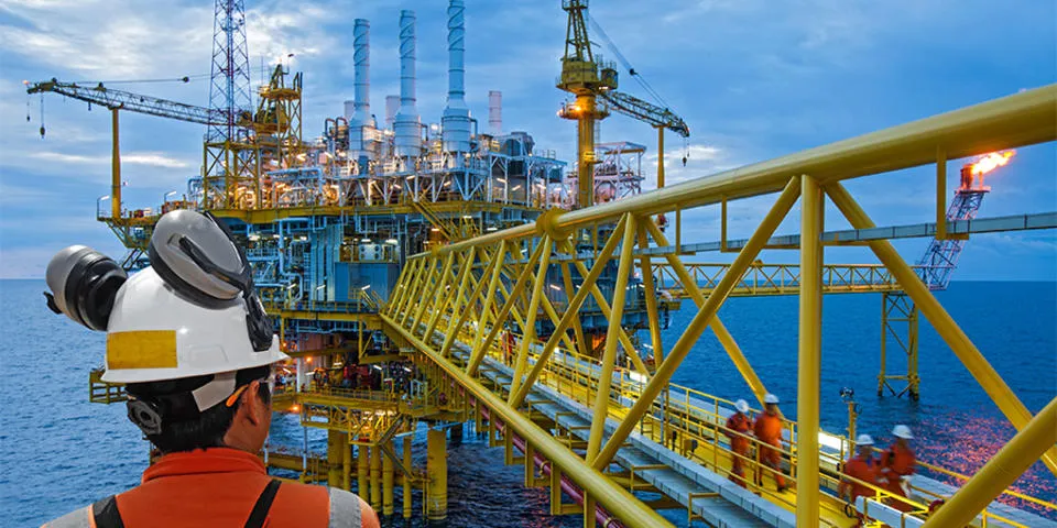 UPSTREAM OIL & GAS | Bureau Veritas